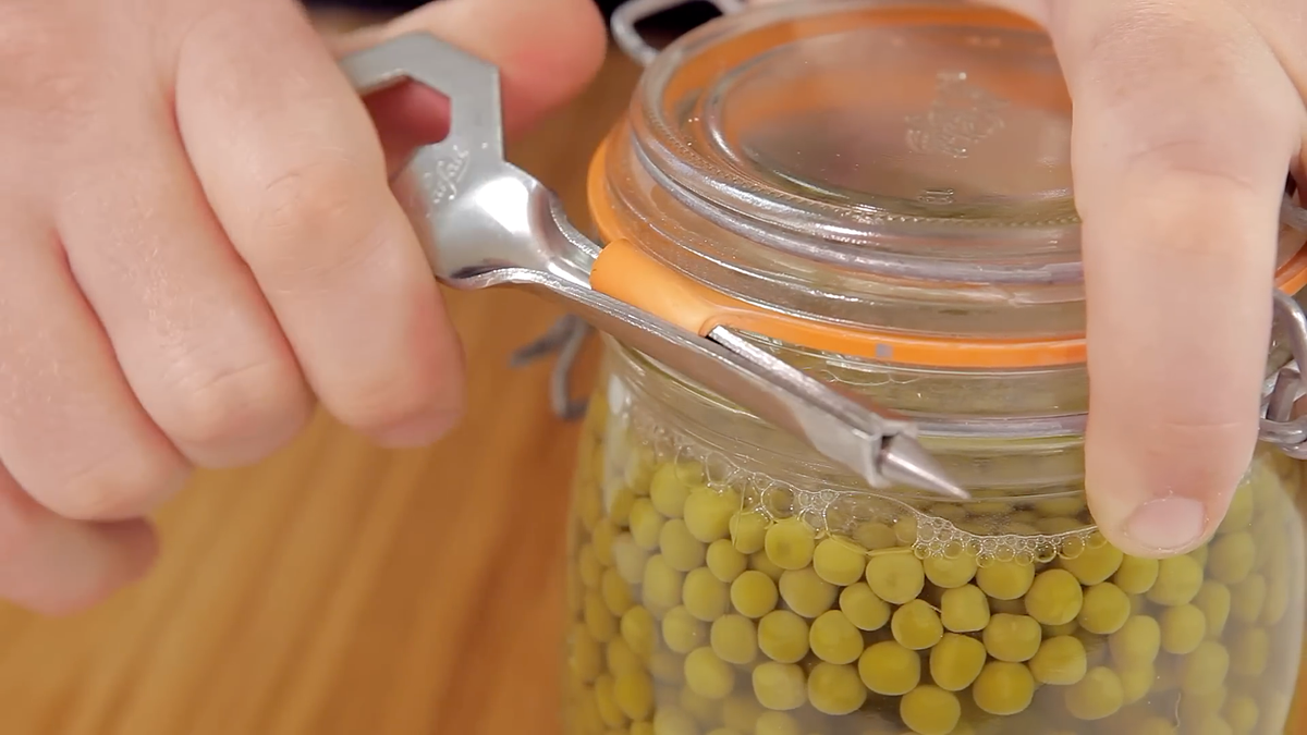 Video laden: Hoe u een pot kunt openen Le Parfait ?